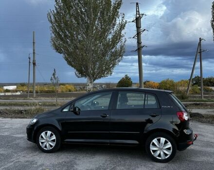 Черный Фольксваген Гольф Плюс, объемом двигателя 1.6 л и пробегом 89 тыс. км за 6700 $, фото 10 на Automoto.ua