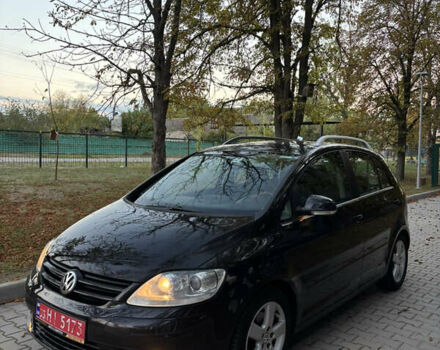 Черный Фольксваген Гольф Плюс, объемом двигателя 1.6 л и пробегом 71 тыс. км за 7699 $, фото 2 на Automoto.ua