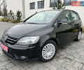 Черный Фольксваген Гольф Плюс, объемом двигателя 1.6 л и пробегом 249 тыс. км за 5850 $, фото 2 на Automoto.ua