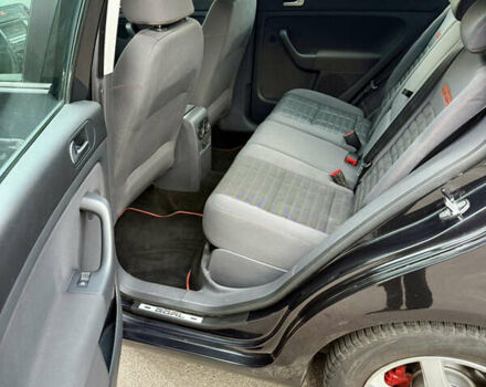 Черный Фольксваген Гольф Плюс, объемом двигателя 1.6 л и пробегом 190 тыс. км за 6900 $, фото 28 на Automoto.ua