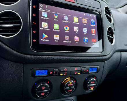 Черный Фольксваген Гольф Плюс, объемом двигателя 1.6 л и пробегом 190 тыс. км за 6900 $, фото 21 на Automoto.ua