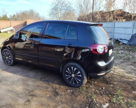 Черный Фольксваген Гольф Плюс, объемом двигателя 1.6 л и пробегом 186 тыс. км за 4999 $, фото 3 на Automoto.ua