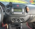 Черный Фольксваген Гольф Плюс, объемом двигателя 1.4 л и пробегом 260 тыс. км за 5800 $, фото 16 на Automoto.ua