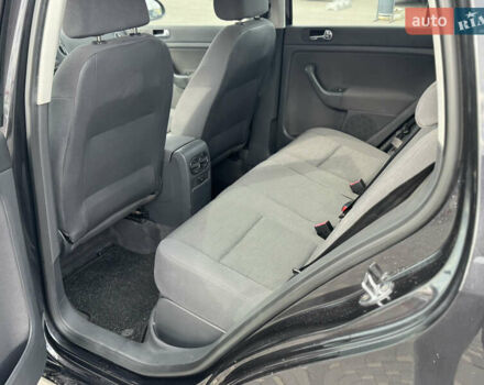 Фольксваген Гольф Плюс 2007 в Полтаве на Automoto.ua Черный Фольксваген Гольф Плюс, объемом двигателя 1.6 л и пробегом 187 тыс. км за 7300 $, фото 8 на Automoto.ua