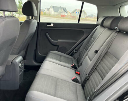 Черный Фольксваген Гольф Плюс, объемом двигателя 1.6 л и пробегом 249 тыс. км за 5850 $, фото 64 на Automoto.ua