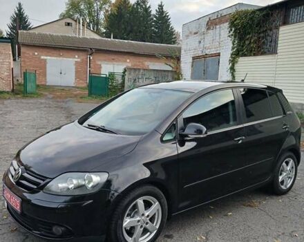 Черный Фольксваген Гольф Плюс, объемом двигателя 1.6 л и пробегом 174 тыс. км за 6399 $, фото 2 на Automoto.ua