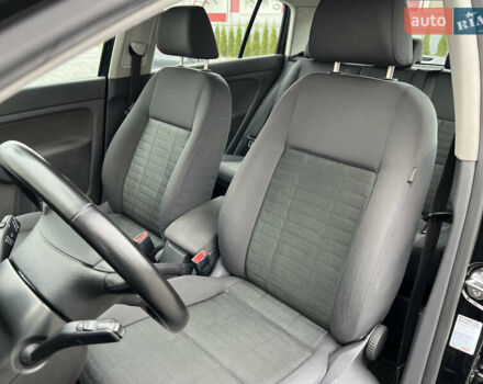 Черный Фольксваген Гольф Плюс, объемом двигателя 1.6 л и пробегом 249 тыс. км за 5850 $, фото 46 на Automoto.ua