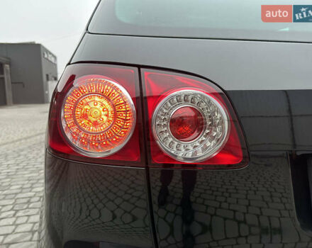 Черный Фольксваген Гольф Плюс, объемом двигателя 1.6 л и пробегом 165 тыс. км за 7350 $, фото 24 на Automoto.ua