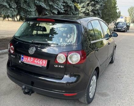 Черный Фольксваген Гольф Плюс, объемом двигателя 1.6 л и пробегом 204 тыс. км за 5800 $, фото 3 на Automoto.ua