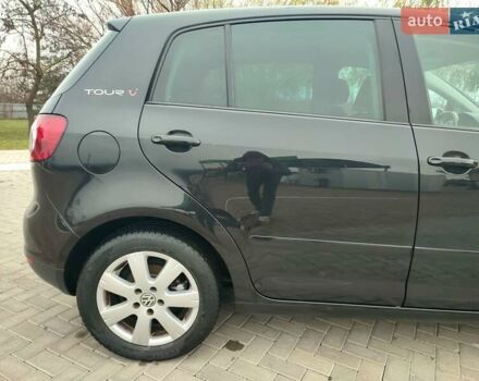 Черный Фольксваген Гольф Плюс, объемом двигателя 1.4 л и пробегом 129 тыс. км за 6499 $, фото 9 на Automoto.ua