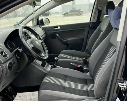 Черный Фольксваген Гольф Плюс, объемом двигателя 1.9 л и пробегом 308 тыс. км за 5699 $, фото 16 на Automoto.ua