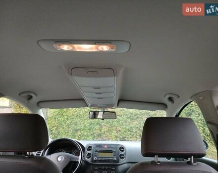 Черный Фольксваген Гольф Плюс, объемом двигателя 1.6 л и пробегом 174 тыс. км за 6399 $, фото 26 на Automoto.ua