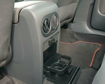 Черный Фольксваген Гольф Плюс, объемом двигателя 1.6 л и пробегом 174 тыс. км за 6399 $, фото 23 на Automoto.ua