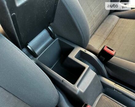 Черный Фольксваген Гольф Плюс, объемом двигателя 1.39 л и пробегом 194 тыс. км за 6450 $, фото 29 на Automoto.ua