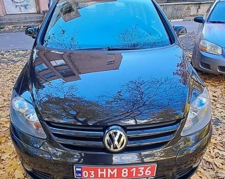 Черный Фольксваген Гольф Плюс, объемом двигателя 1.6 л и пробегом 192 тыс. км за 6850 $, фото 3 на Automoto.ua