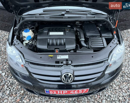 Черный Фольксваген Гольф Плюс, объемом двигателя 1.6 л и пробегом 250 тыс. км за 6350 $, фото 36 на Automoto.ua