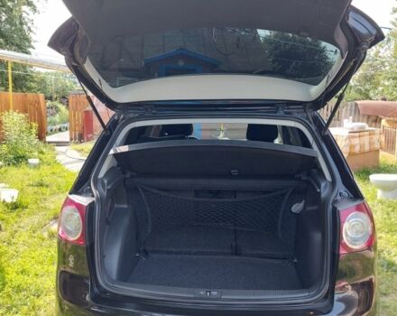 Черный Фольксваген Гольф Плюс, объемом двигателя 1.6 л и пробегом 238 тыс. км за 6999 $, фото 1 на Automoto.ua