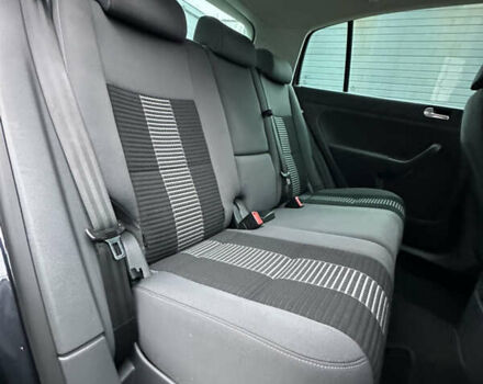 Черный Фольксваген Гольф Плюс, объемом двигателя 1.6 л и пробегом 165 тыс. км за 7350 $, фото 60 на Automoto.ua