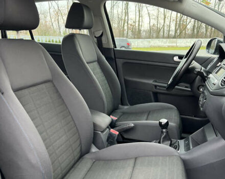 Черный Фольксваген Гольф Плюс, объемом двигателя 1.6 л и пробегом 249 тыс. км за 5850 $, фото 53 на Automoto.ua