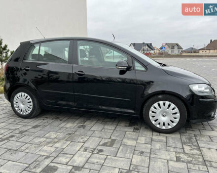 Черный Фольксваген Гольф Плюс, объемом двигателя 1.6 л и пробегом 249 тыс. км за 5850 $, фото 23 на Automoto.ua