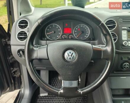 Черный Фольксваген Гольф Плюс, объемом двигателя 1.4 л и пробегом 129 тыс. км за 6499 $, фото 63 на Automoto.ua