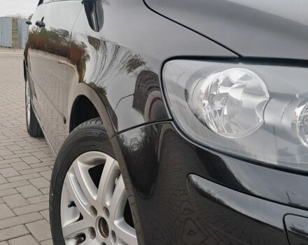 Черный Фольксваген Гольф Плюс, объемом двигателя 1.6 л и пробегом 193 тыс. км за 6650 $, фото 5 на Automoto.ua