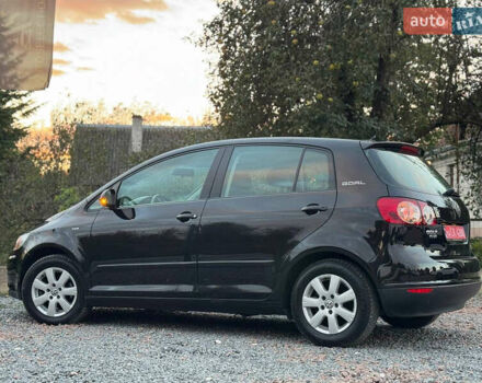 Фольксваген Гольф Плюс 2007 в Дрогобыче на Automoto.ua Черный Фольксваген Гольф Плюс, объемом двигателя 1.6 л и пробегом 153 тыс. км за 6190 $, фото 74 на Automoto.ua