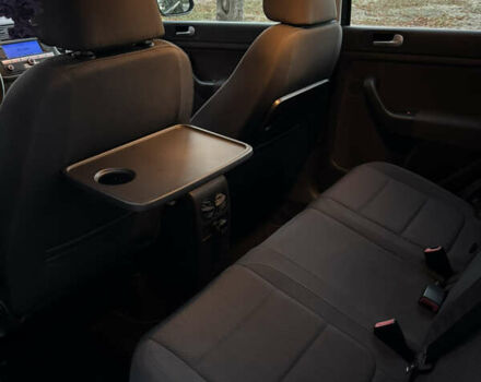 Черный Фольксваген Гольф Плюс, объемом двигателя 1.6 л и пробегом 71 тыс. км за 7699 $, фото 14 на Automoto.ua