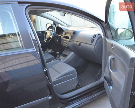 Чорний Фольксваген Golf Plus, об'ємом двигуна 1.9 л та пробігом 203 тис. км за 9000 $, фото 8 на Automoto.ua