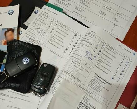 Черный Фольксваген Гольф Плюс, объемом двигателя 1.6 л и пробегом 174 тыс. км за 6399 $, фото 43 на Automoto.ua