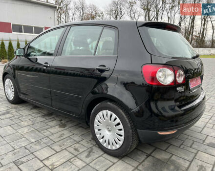 Черный Фольксваген Гольф Плюс, объемом двигателя 1.6 л и пробегом 249 тыс. км за 5850 $, фото 14 на Automoto.ua