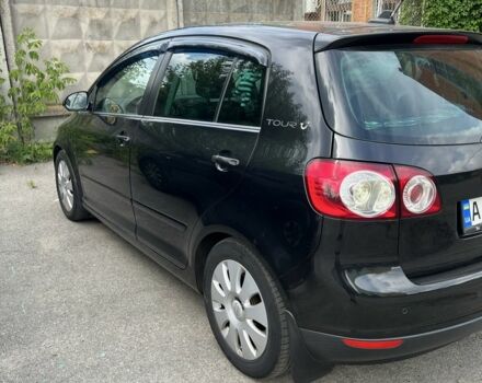 Черный Фольксваген Гольф Плюс, объемом двигателя 1.4 л и пробегом 305 тыс. км за 6500 $, фото 3 на Automoto.ua