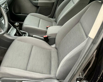 Чорний Фольксваген Golf Plus, об'ємом двигуна 1.6 л та пробігом 198 тис. км за 6800 $, фото 24 на Automoto.ua