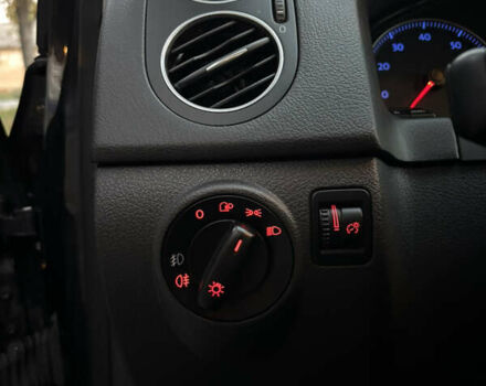 Черный Фольксваген Гольф Плюс, объемом двигателя 1.6 л и пробегом 71 тыс. км за 7699 $, фото 13 на Automoto.ua