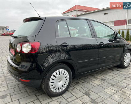 Черный Фольксваген Гольф Плюс, объемом двигателя 1.6 л и пробегом 249 тыс. км за 5850 $, фото 19 на Automoto.ua