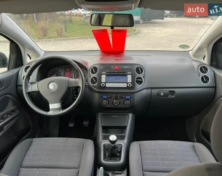 Чорний Фольксваген Golf Plus, об'ємом двигуна 1.6 л та пробігом 141 тис. км за 5750 $, фото 34 на Automoto.ua