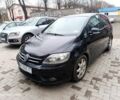 Черный Фольксваген Гольф Плюс, объемом двигателя 2 л и пробегом 300 тыс. км за 2850 $, фото 1 на Automoto.ua