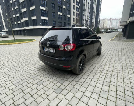 Черный Фольксваген Гольф Плюс, объемом двигателя 2 л и пробегом 267 тыс. км за 7800 $, фото 6 на Automoto.ua