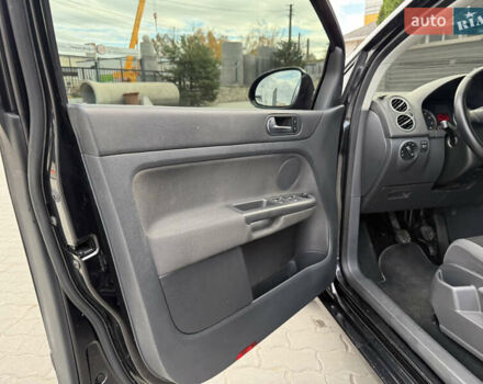 Фольксваген Гольф Плюс 2007 в Тернополе на Automoto.ua Черный Фольксваген Гольф Плюс, объемом двигателя 1.6 л и пробегом 238 тыс. км за 6200 $, фото 32 на Automoto.ua