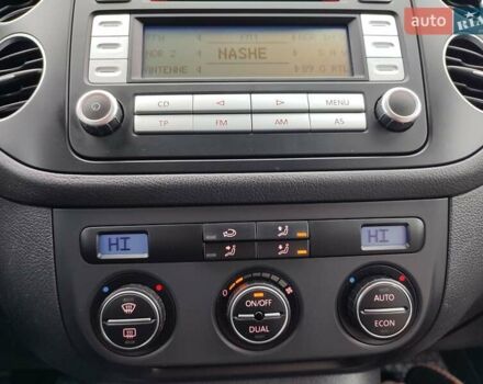 Черный Фольксваген Гольф Плюс, объемом двигателя 1.4 л и пробегом 129 тыс. км за 6499 $, фото 52 на Automoto.ua