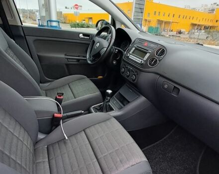 Черный Фольксваген Гольф Плюс, объемом двигателя 1.6 л и пробегом 192 тыс. км за 6850 $, фото 23 на Automoto.ua