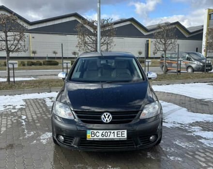Черный Фольксваген Гольф Плюс, объемом двигателя 1.9 л и пробегом 273 тыс. км за 8300 $, фото 2 на Automoto.ua
