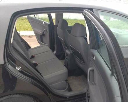 Черный Фольксваген Гольф Плюс, объемом двигателя 1.4 л и пробегом 262 тыс. км за 6700 $, фото 13 на Automoto.ua