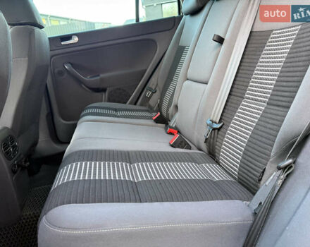 Черный Фольксваген Гольф Плюс, объемом двигателя 2 л и пробегом 240 тыс. км за 7350 $, фото 33 на Automoto.ua