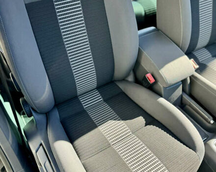 Черный Фольксваген Гольф Плюс, объемом двигателя 1.4 л и пробегом 154 тыс. км за 6100 $, фото 12 на Automoto.ua