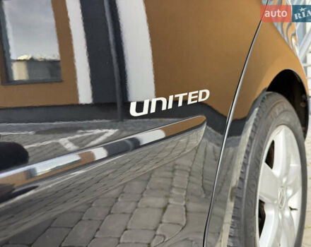 Черный Фольксваген Гольф Плюс, объемом двигателя 2 л и пробегом 240 тыс. км за 7350 $, фото 61 на Automoto.ua