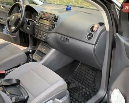 Чорний Фольксваген Golf Plus, об'ємом двигуна 1.9 л та пробігом 215 тис. км за 6999 $, фото 11 на Automoto.ua