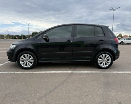 Черный Фольксваген Гольф Плюс, объемом двигателя 1.6 л и пробегом 183 тыс. км за 5950 $, фото 1 на Automoto.ua