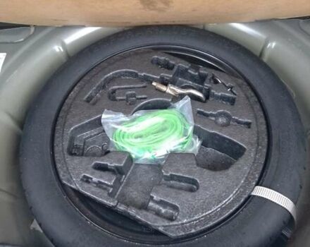 Черный Фольксваген Гольф Плюс, объемом двигателя 1.4 л и пробегом 262 тыс. км за 6700 $, фото 10 на Automoto.ua