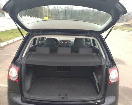 Черный Фольксваген Гольф Плюс, объемом двигателя 1.4 л и пробегом 262 тыс. км за 6700 $, фото 12 на Automoto.ua